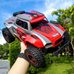 608 2.4GHz High-speed Electric Remote Control Car Off-road Vehicle Toy(Red) - Image 8